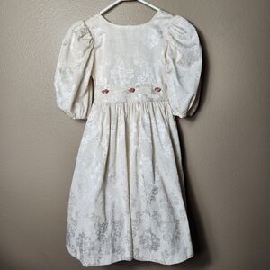 Wee Clancy Girls Vintage Ivory Jacquard Puff Sleeve Full Length Dress-Size 12